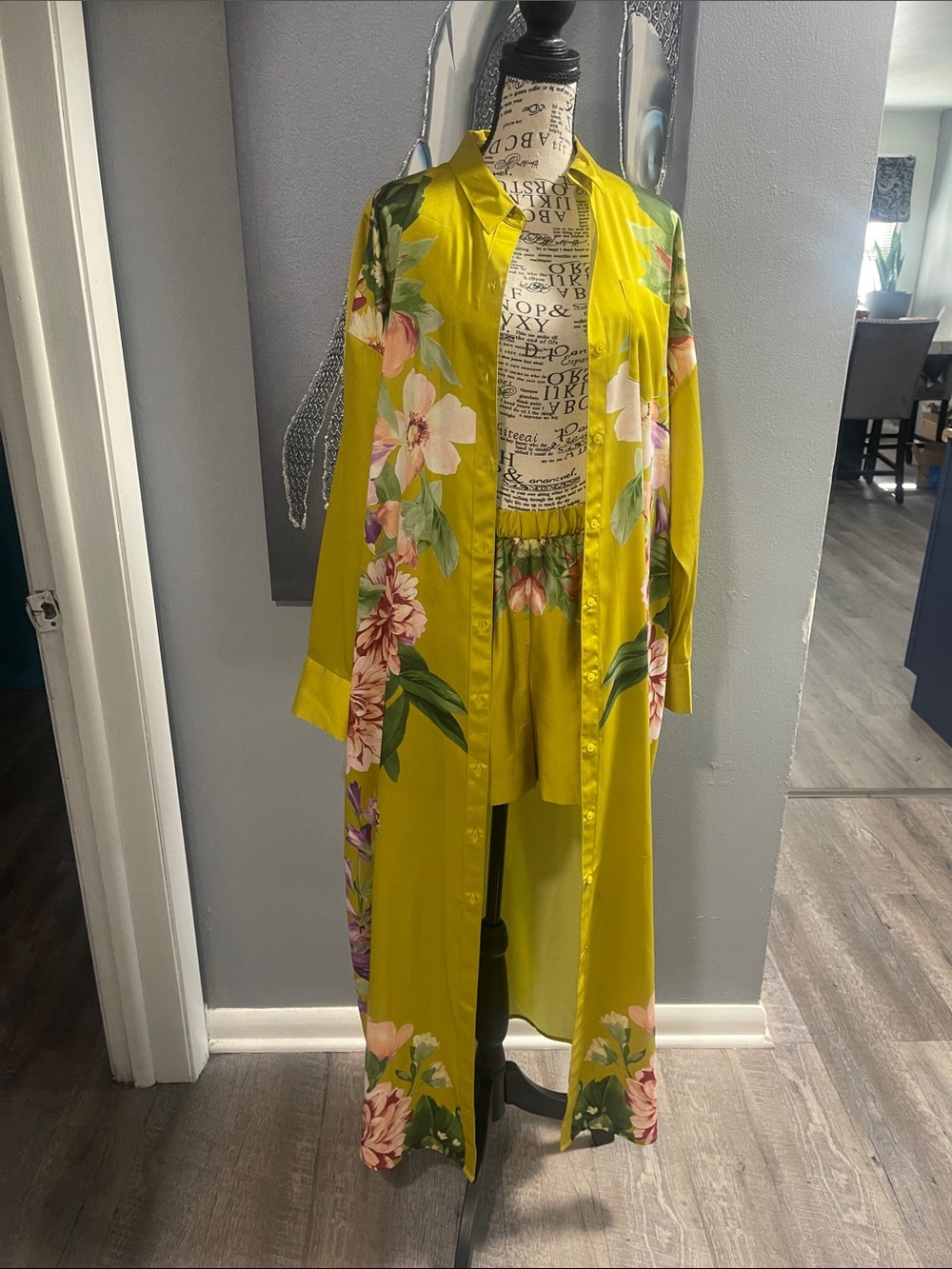 Express Lime Green Floral Satin Duster and Shorts Set